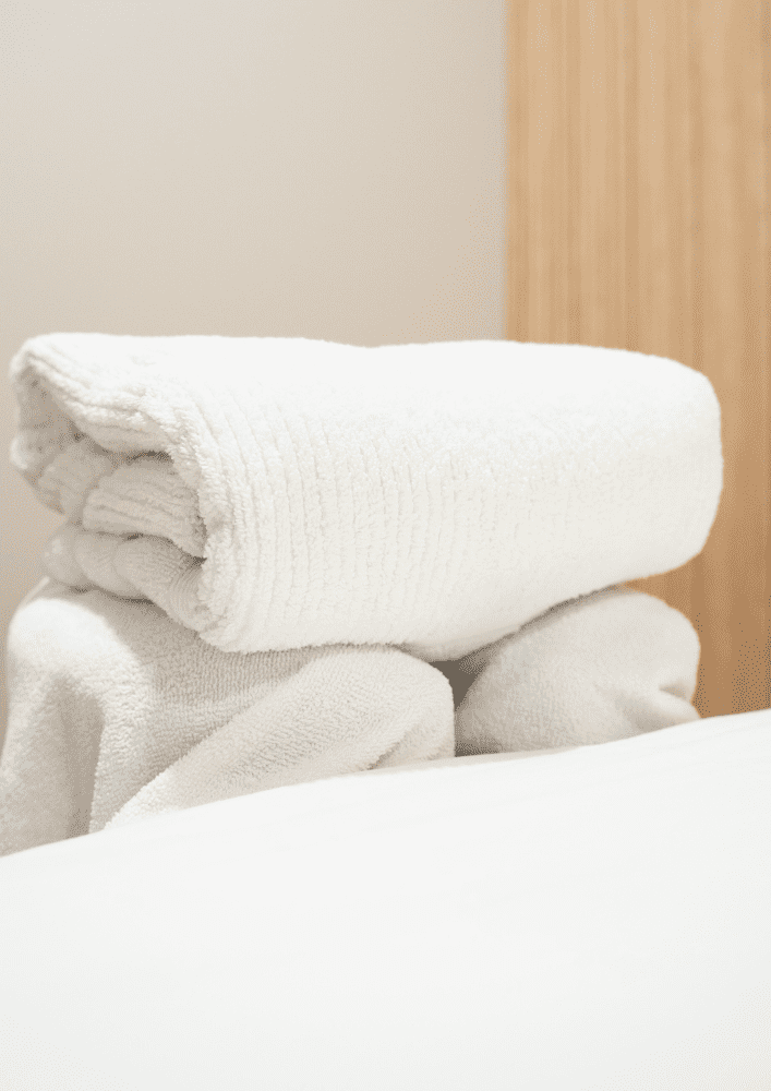 Woman receiving acupuncture therapy